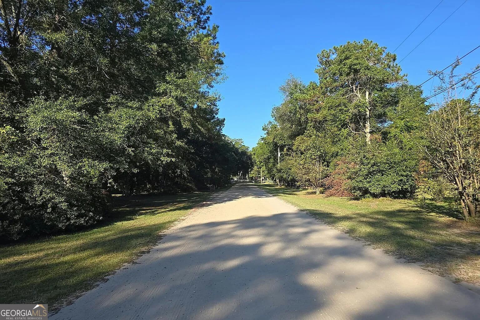 3 bedroom, 2 bathroom, 1,926 sq ft single family residence for sale at 5020 Riverwood Road, Tallahassee, FL 32303 — photo 5