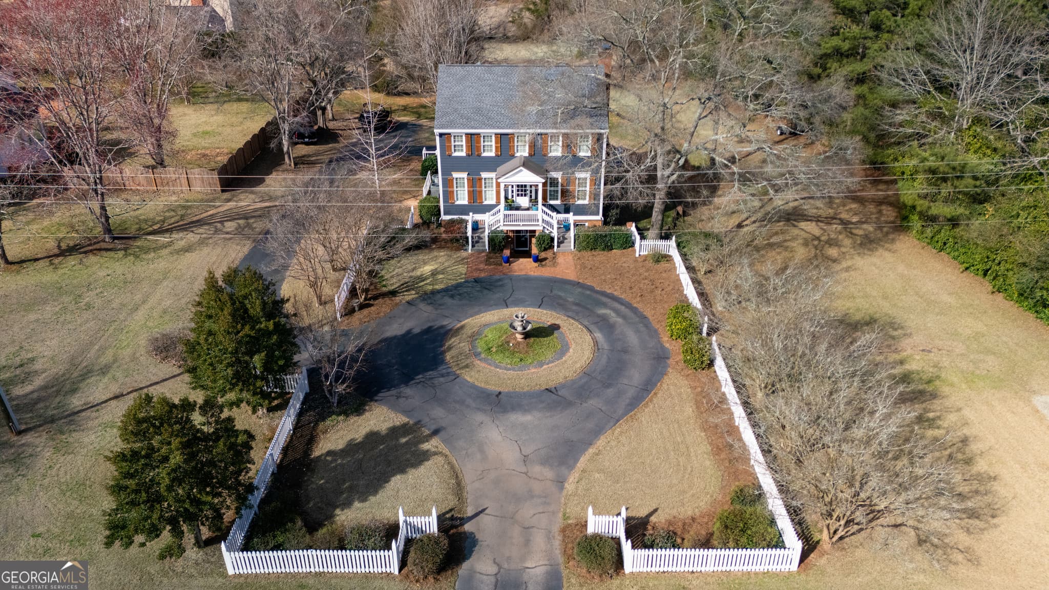 5 bedroom, 3.5 bathroom, 4,822 sq ft single family residence for sale at 638 Cameron Mill Road, Lagrange, GA 30240 — photo 3