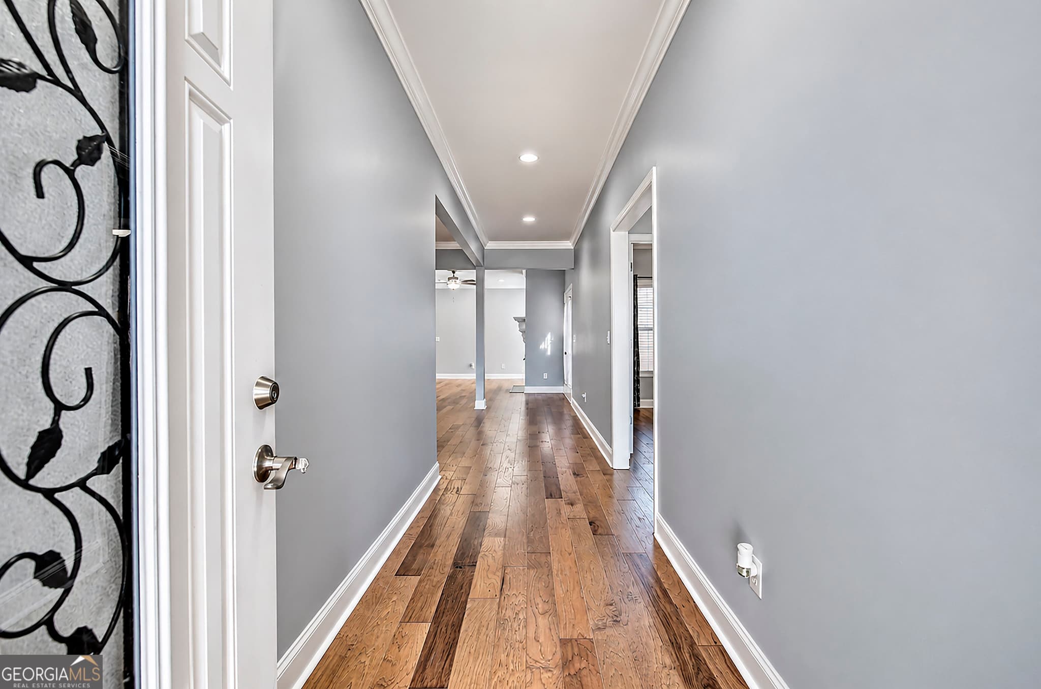 3 bedroom, 2 bathroom, 1,827 sq ft townhouse for sale at 272 Blackwood Place, Calhoun, GA 30701 — photo 3