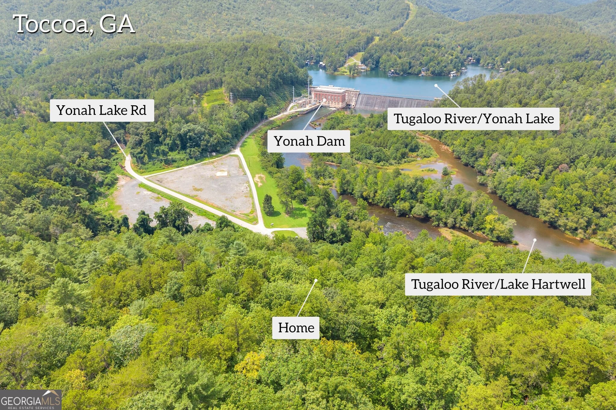 3 bedroom, 2 bathroom, 1,259 sq ft cabin,single family residence for sale at 4305 Yonah Dam Road, Toccoa, GA 30577 — photo 3