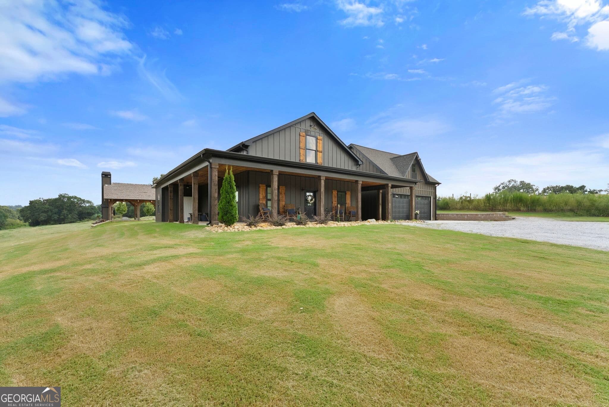 3 bedroom, 3.5 bathroom, 5,985 sq ft single family residence for sale at 241 Oscar Rucker Road, Homer, GA 30547 — photo 4