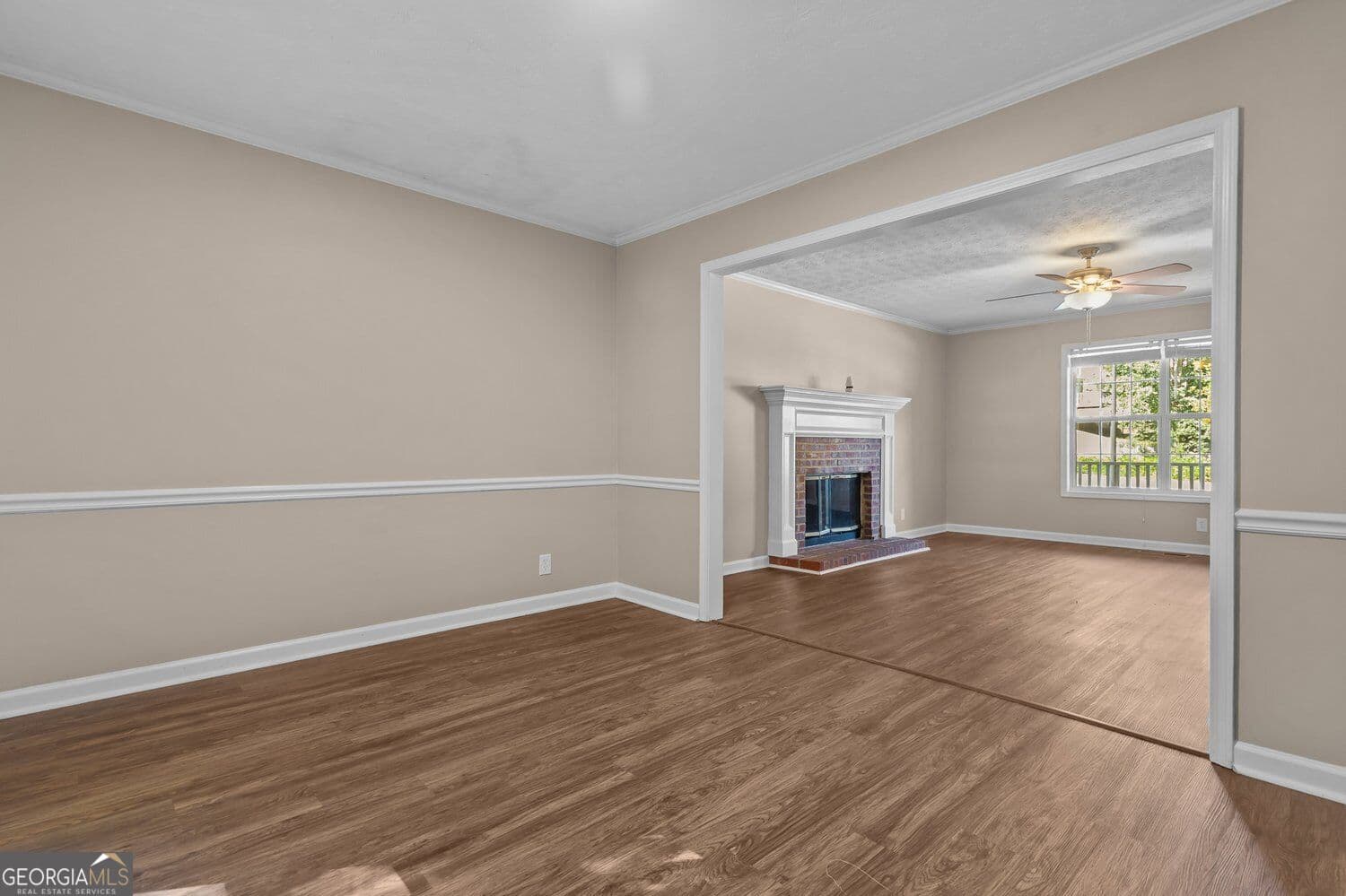 3 bedroom, 2.5 bathroom, 1,574 sq ft single family residence for sale at 424 Spring Falls Drive, Lawrenceville, GA 30045 — photo 9