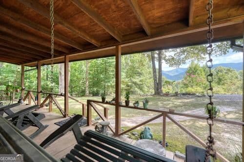3 bedroom, 2 bathroom, 1,310 sq ft cabin,loft,single family residence for sale at 1026 Laurel Branch Road, Hayesville, NC 28904 — photo 9