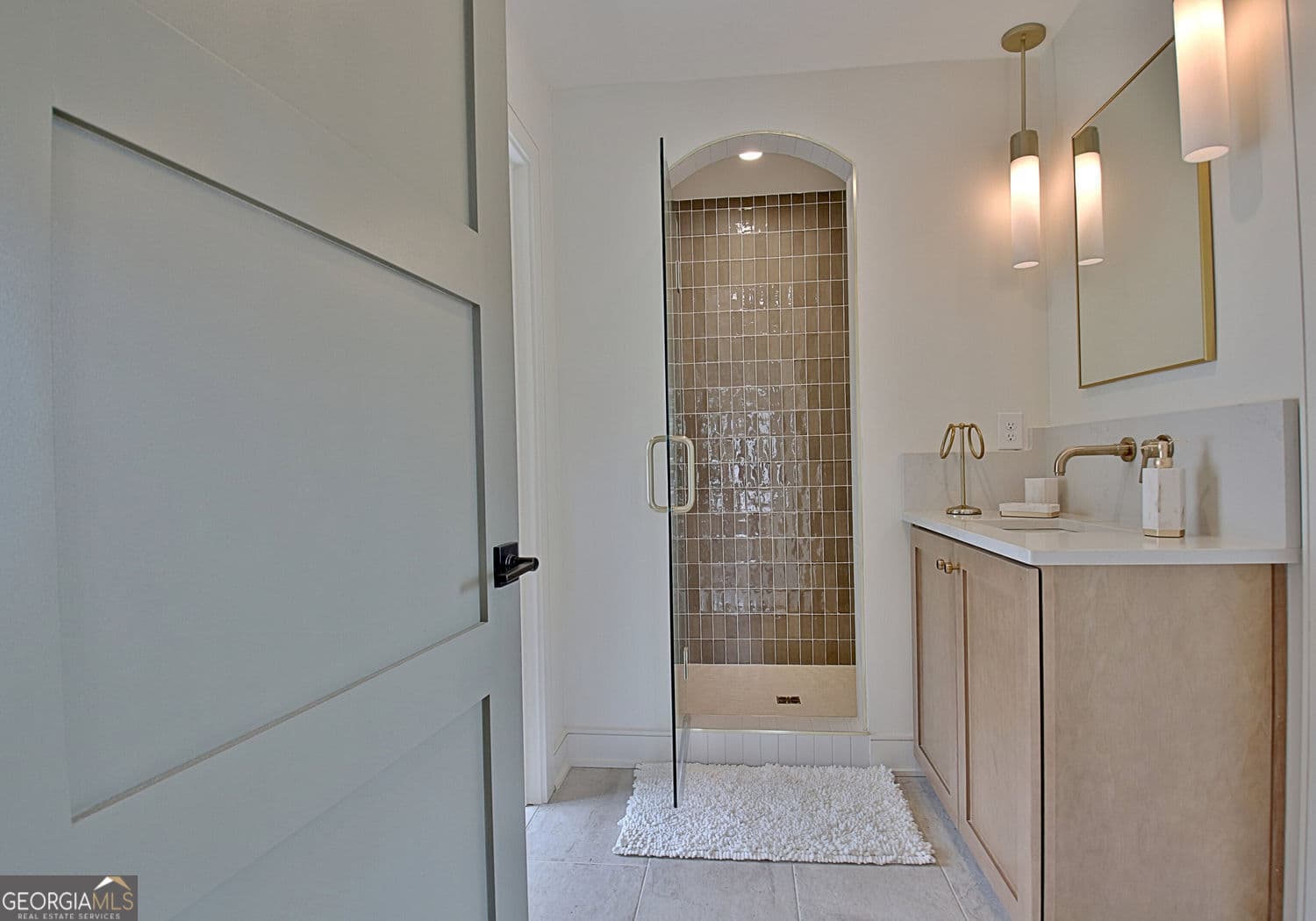 2 bedroom, 2 bathroom, 950 sq ft single family residence for rent at 180 High Street, Fayetteville, GA 30214 for $4,000 a month — photo 9