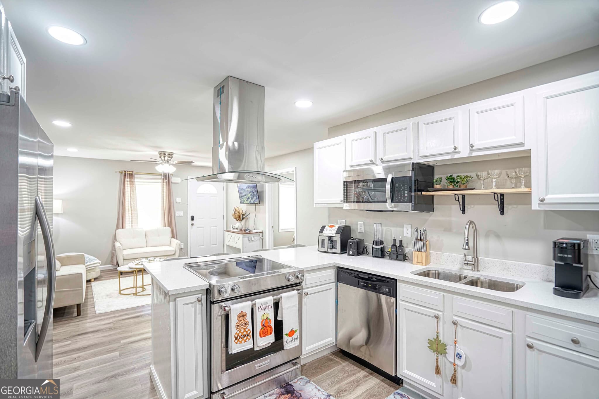 3 bedroom, 2 bathroom, 1,250 sq ft single family residence for rent at 1827 Dunlap Avenue, East Point, GA 30344 for $2,500 a month — photo 6