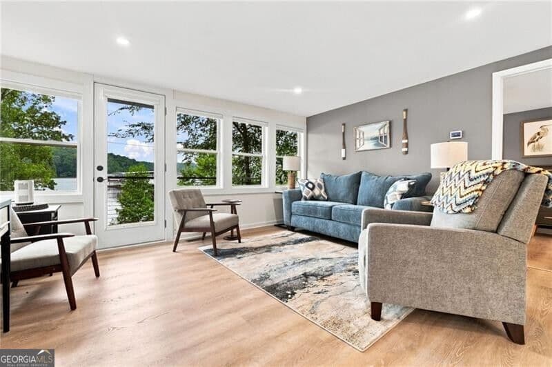 1 bedroom, 1 bathroom, 488 sq ft single family residence for sale at 24 Allatoona Landing cabin 7, Cartersville, GA 30121 — photo 6