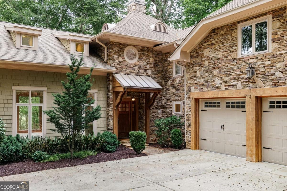 6 bedroom, 5.5 bathroom, 5,240 sq ft single family residence for sale at 38 River Shoals Drive, Athens, GA 30606 — photo 6