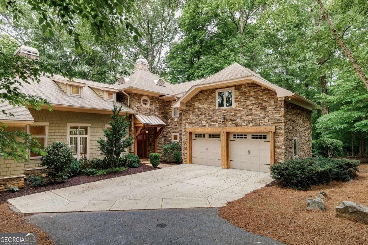 6 bedroom, 5.5 bathroom, 5,240 sq ft single family residence for sale at 38 River Shoals Drive, Athens, GA 30606 — photo 4