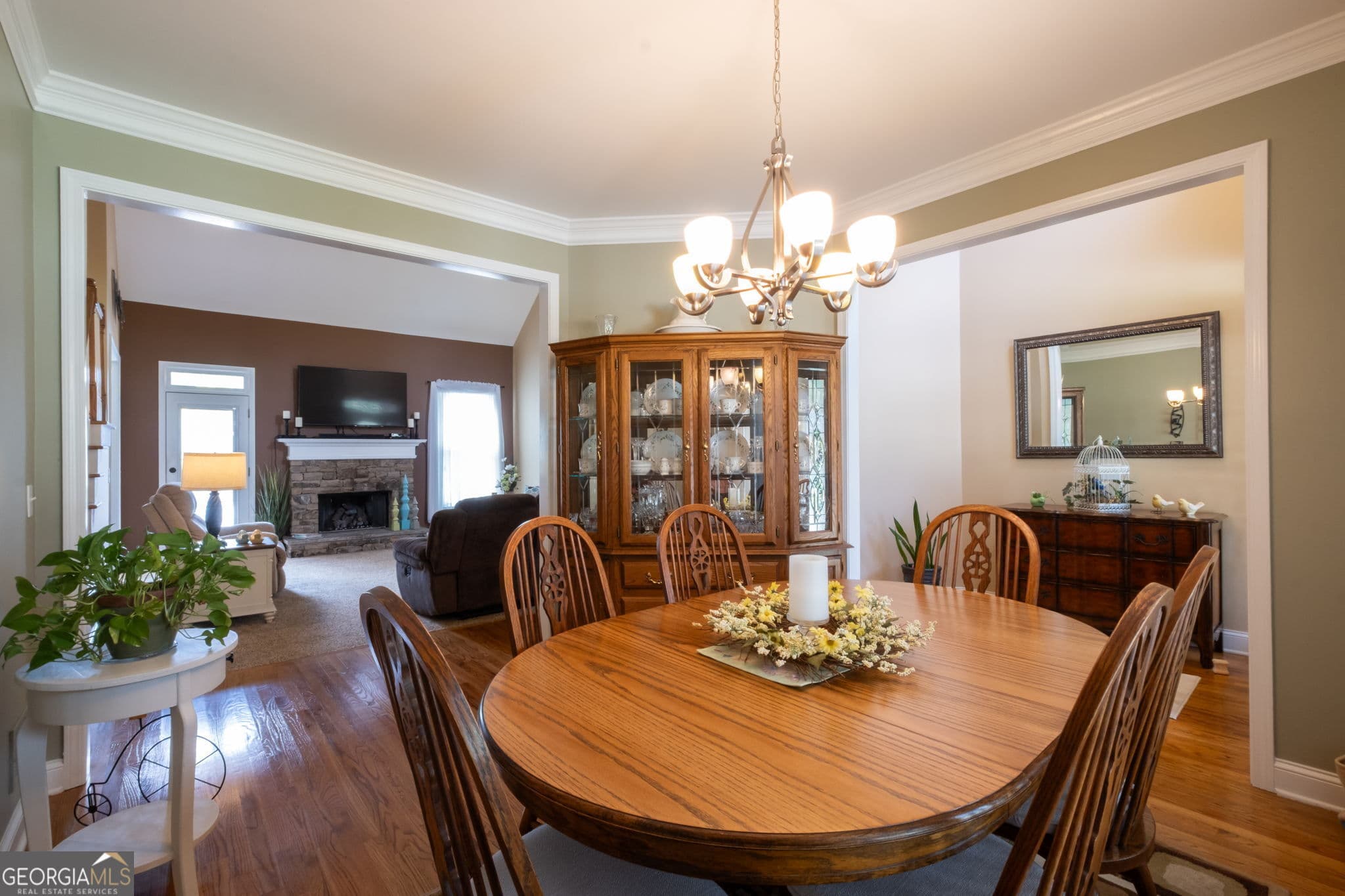 5 bedroom, 3.5 bathroom, 4,036 sq ft single family residence for sale at 4967 Reed Field Drive, Oakwood, GA 30566 — photo 7