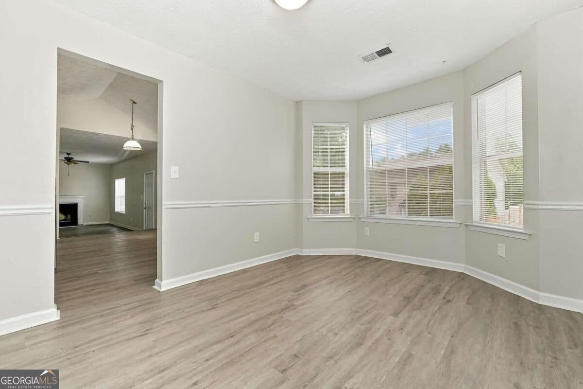3 bedroom, 2.5 bathroom single family residence for rent at 2079 Sugar Creek Fal Court, Atlanta, GA 30316 for $2,135 a month — photo 6