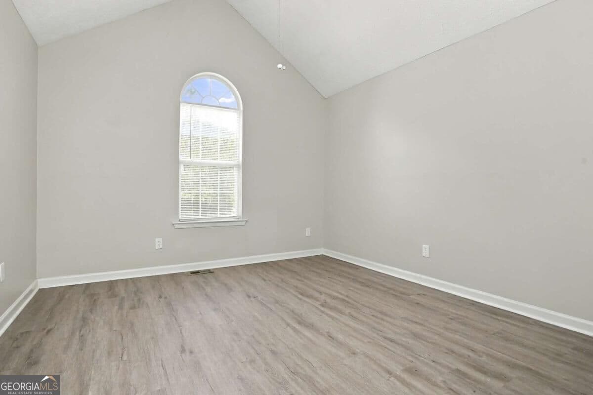 3 bedroom, 2.5 bathroom single family residence for rent at 2079 Sugar Creek Fal Court, Atlanta, GA 30316 for $2,135 a month — photo 10