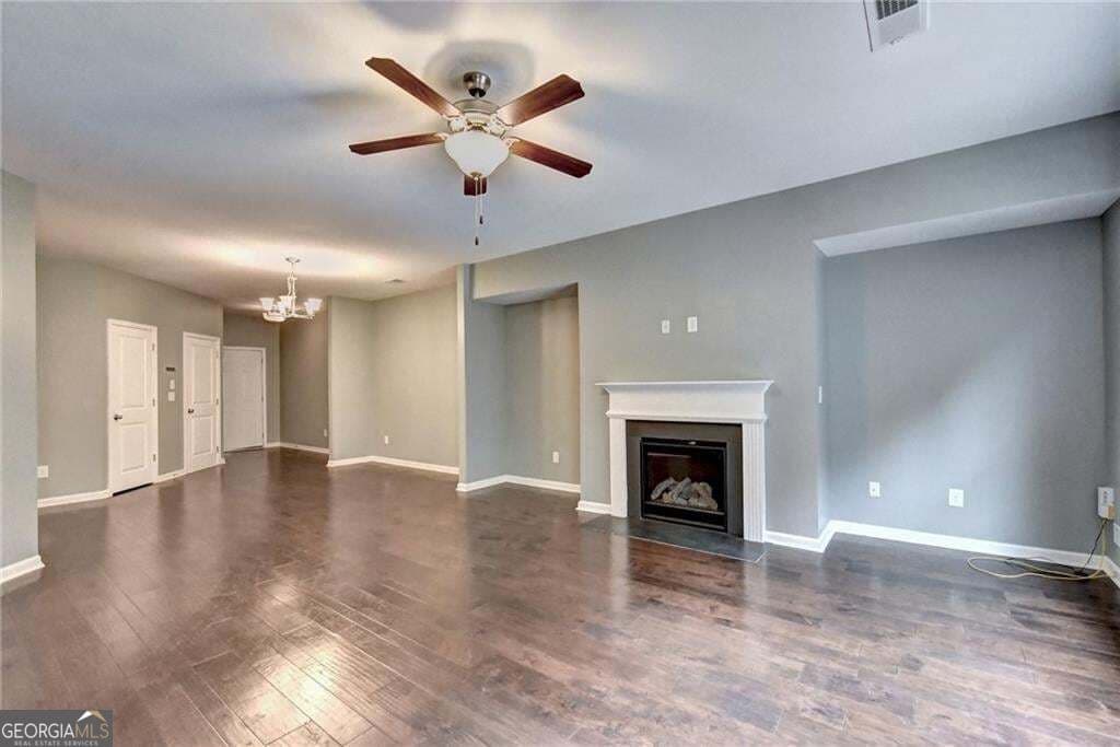 3 bedroom, 2.5 bathroom, 2,100 sq ft townhouse for rent at 5605 Bright Cross Way, Suwanee, GA 30024 for $2,500 a month — photo 9