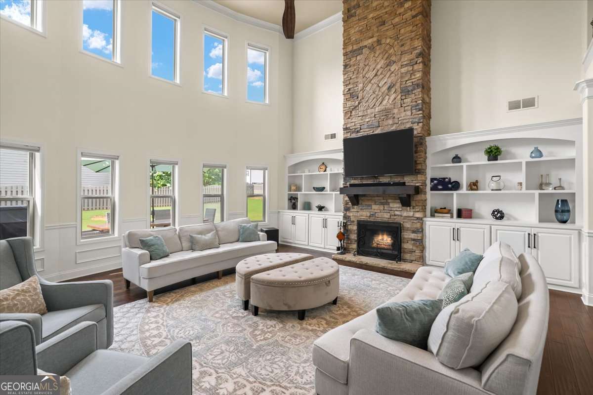 6 bedroom, 5 bathroom, 6,134 sq ft single family residence for sale at 2638 Cashel Lane, Powder Springs, GA 30127 — photo 6