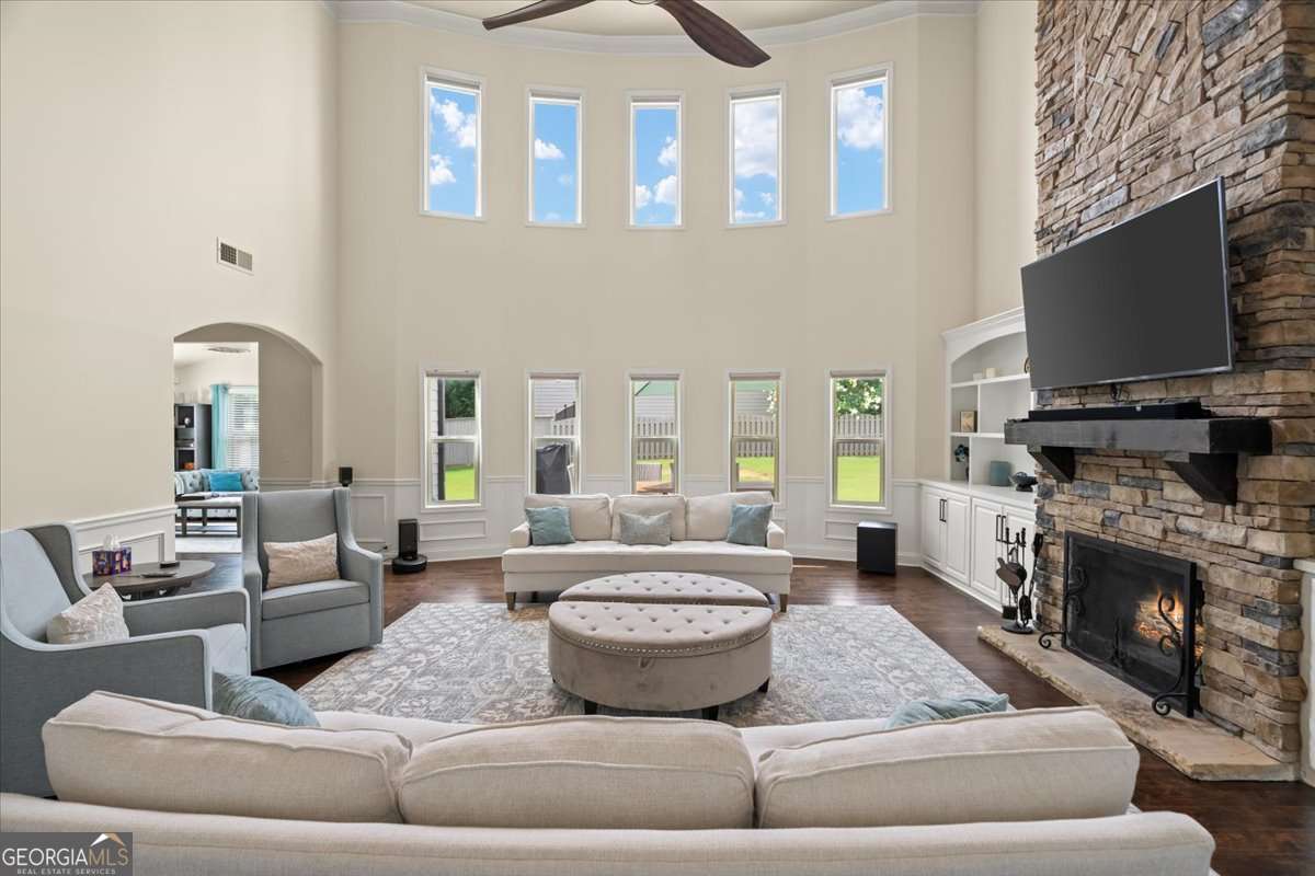 6 bedroom, 5 bathroom, 6,134 sq ft single family residence for sale at 2638 Cashel Lane, Powder Springs, GA 30127 — photo 7