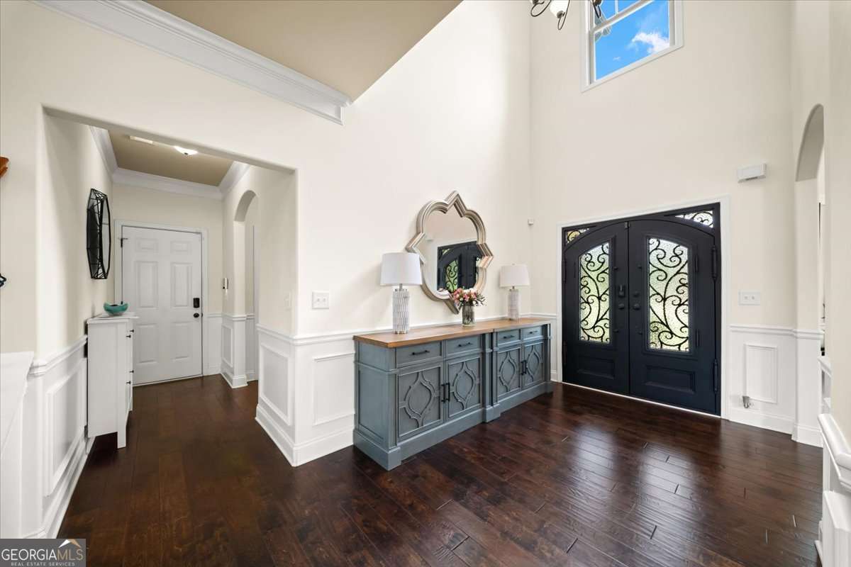 6 bedroom, 5 bathroom, 6,134 sq ft single family residence for sale at 2638 Cashel Lane, Powder Springs, GA 30127 — photo 5
