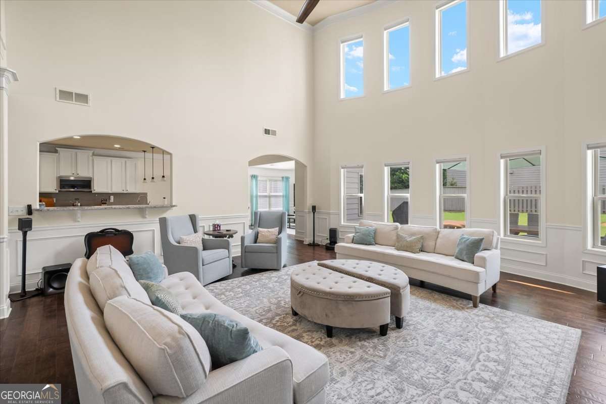 6 bedroom, 5 bathroom, 6,134 sq ft single family residence for sale at 2638 Cashel Lane, Powder Springs, GA 30127 — photo 8