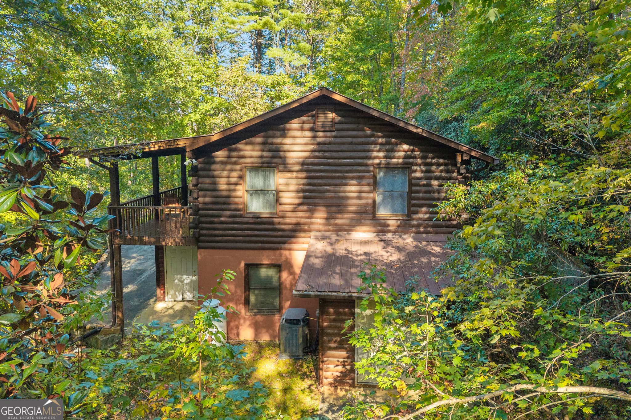 3 bedroom, 2 bathroom, 1,920 sq ft cabin,single family residence for sale at 266 Miners Mountain Road, Sautee Nacoochee, GA 30571 — photo 7