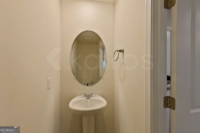 4 bedroom, 2.5 bathroom, 1,927 sq ft single family residence for rent at 121 Overstreet Way, Springfield, GA 31329 for $2,075 a month — photo 7