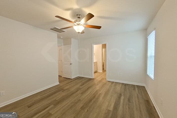 4 bedroom, 2.5 bathroom, 1,927 sq ft single family residence for rent at 121 Overstreet Way, Springfield, GA 31329 for $2,075 a month — photo 9