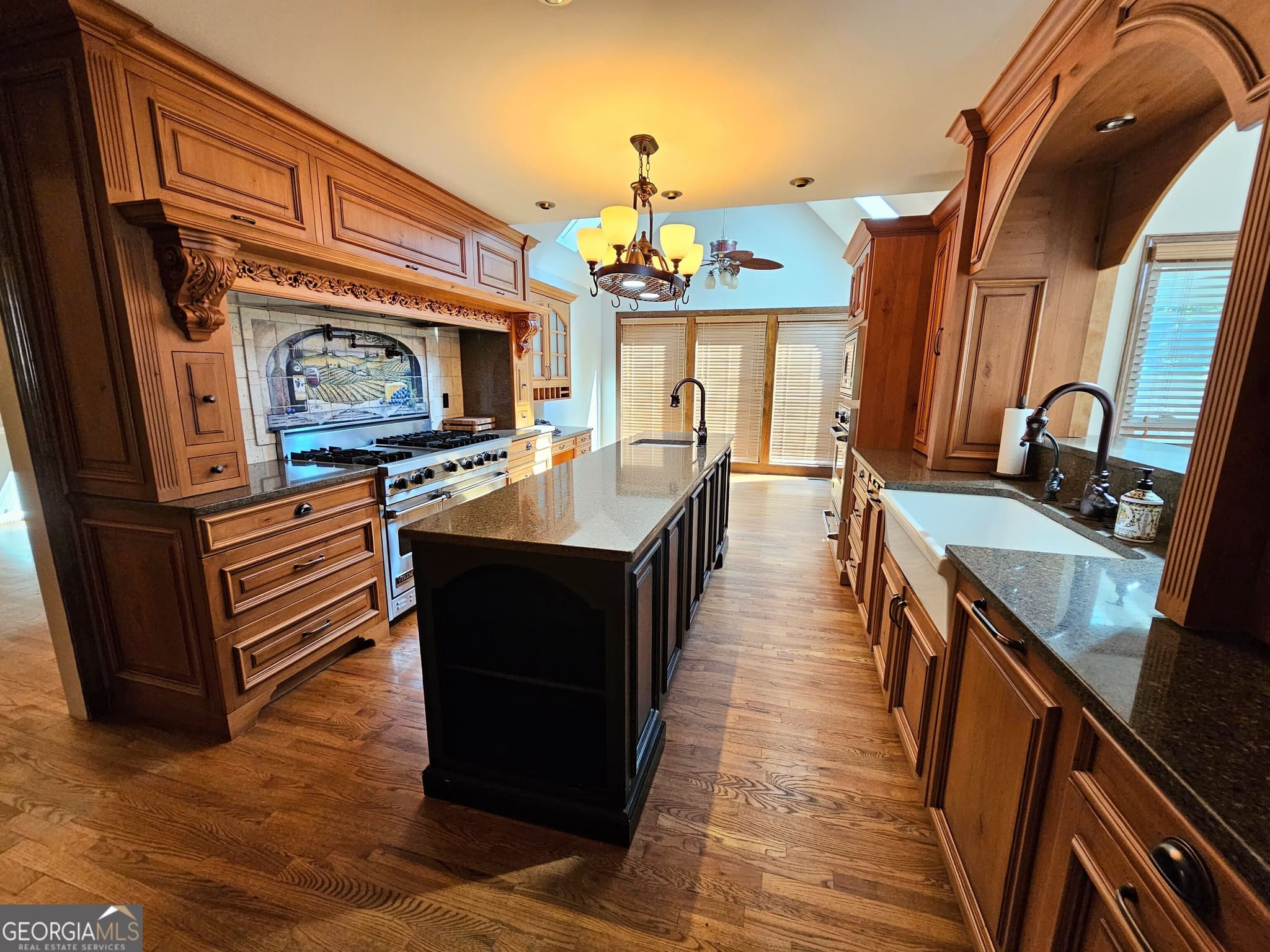 5 bedroom, 4.5 bathroom, 5,439 sq ft single family residence for sale at 4510 N Slope Circle, Marietta, GA 30066 — photo 3