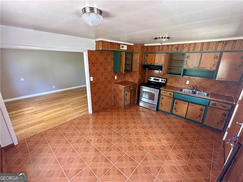 multi family,duplex for sale at 718 Hill Street, Forest Park, GA 30297 — photo 9