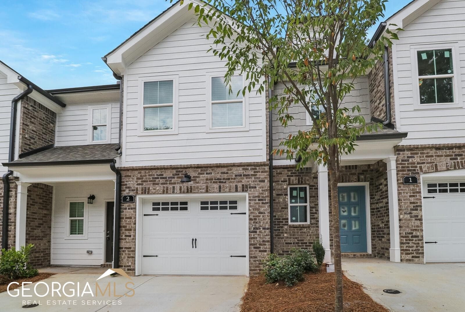 3 bedroom, 2.5 bathroom, 1,300 sq ft single family residence for rent at 15 Sprayberry Road 2, Newnan, GA 30263 for $1,750 a month — photo 1 of 25