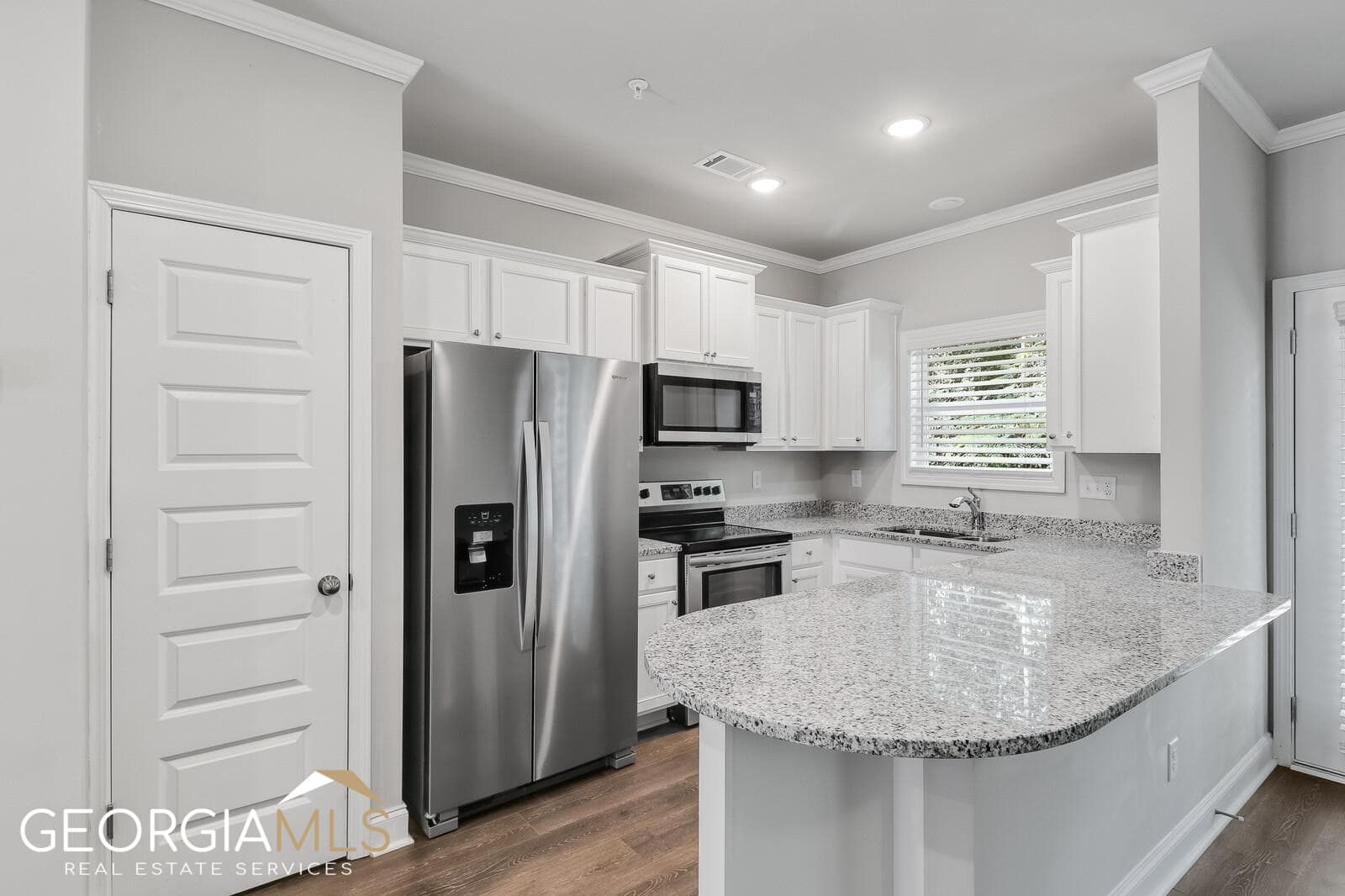 3 bedroom, 2.5 bathroom, 1,300 sq ft single family residence for rent at 15 Sprayberry Road 2, Newnan, GA 30263 for $1,750 a month — photo 8