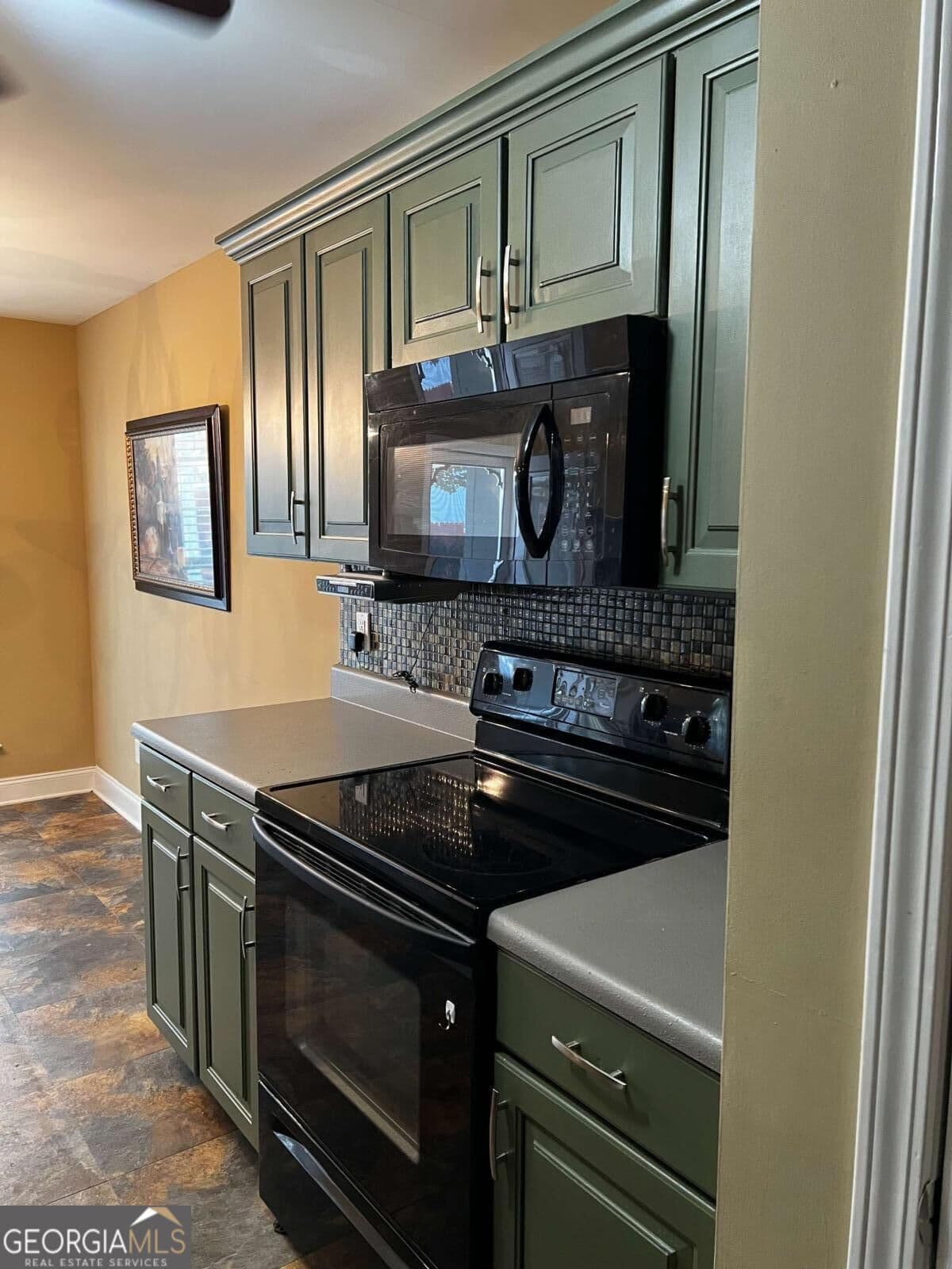 3 bedroom, 2 bathroom single family residence for sale at 601 Riverside Drive, Calhoun, GA 30701 — photo 7