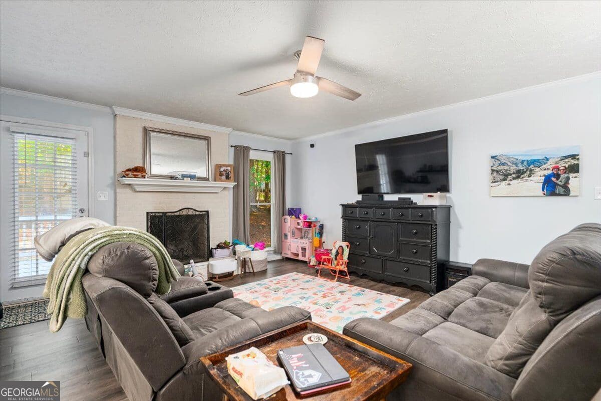 3 bedroom, 2 bathroom, 1,406 sq ft single family residence for sale at 365 Providence Road, Athens, GA 30606 — photo 6