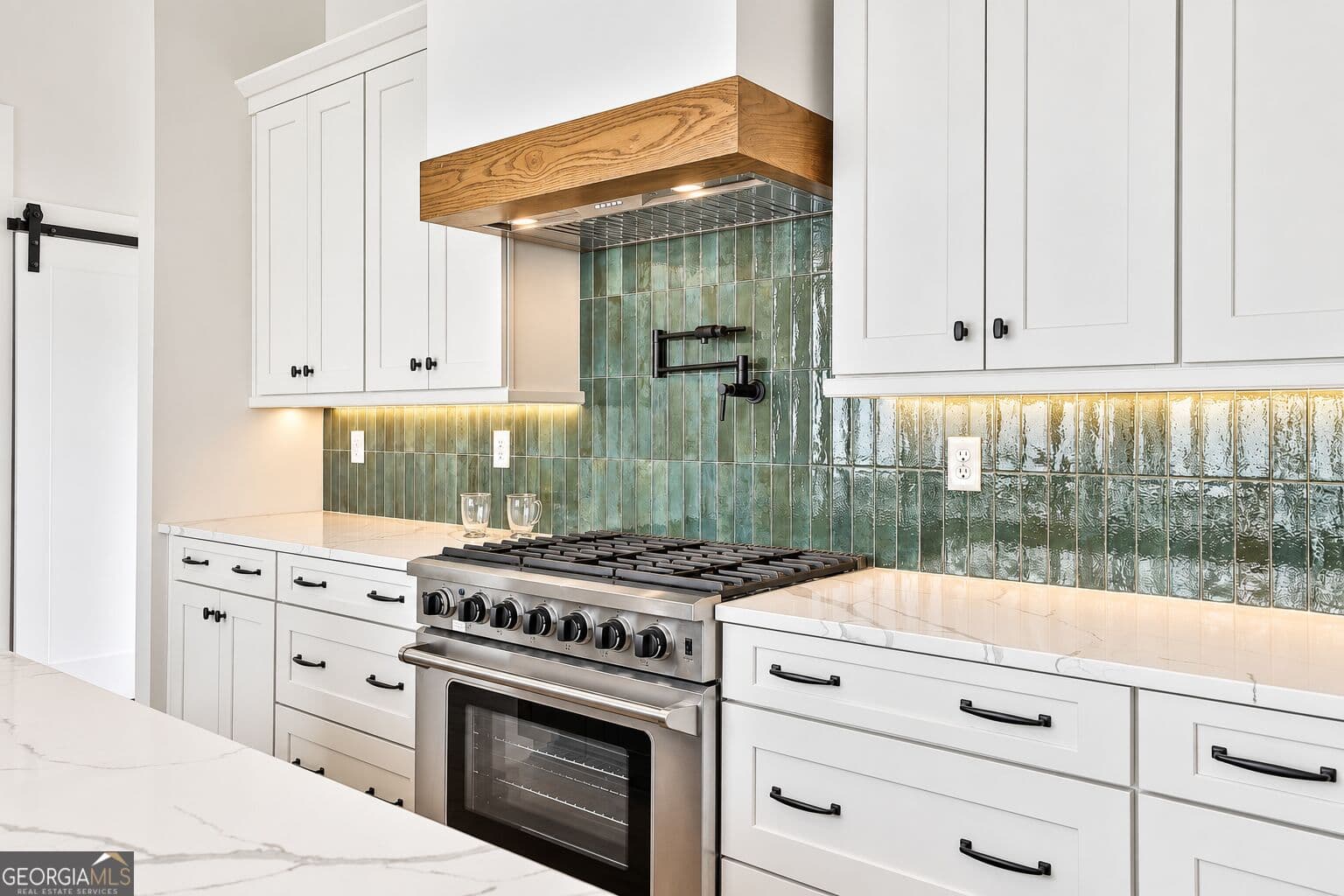 3 bedroom, 4 bathroom, 2,957 sq ft single family residence for sale at 940 Laurel Brooke Avenue, Peachtree City, GA 30269 — photo 7