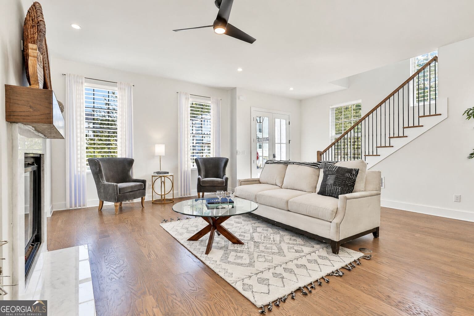 3 bedroom, 4 bathroom, 2,957 sq ft single family residence for sale at 940 Laurel Brooke Avenue, Peachtree City, GA 30269 — photo 5