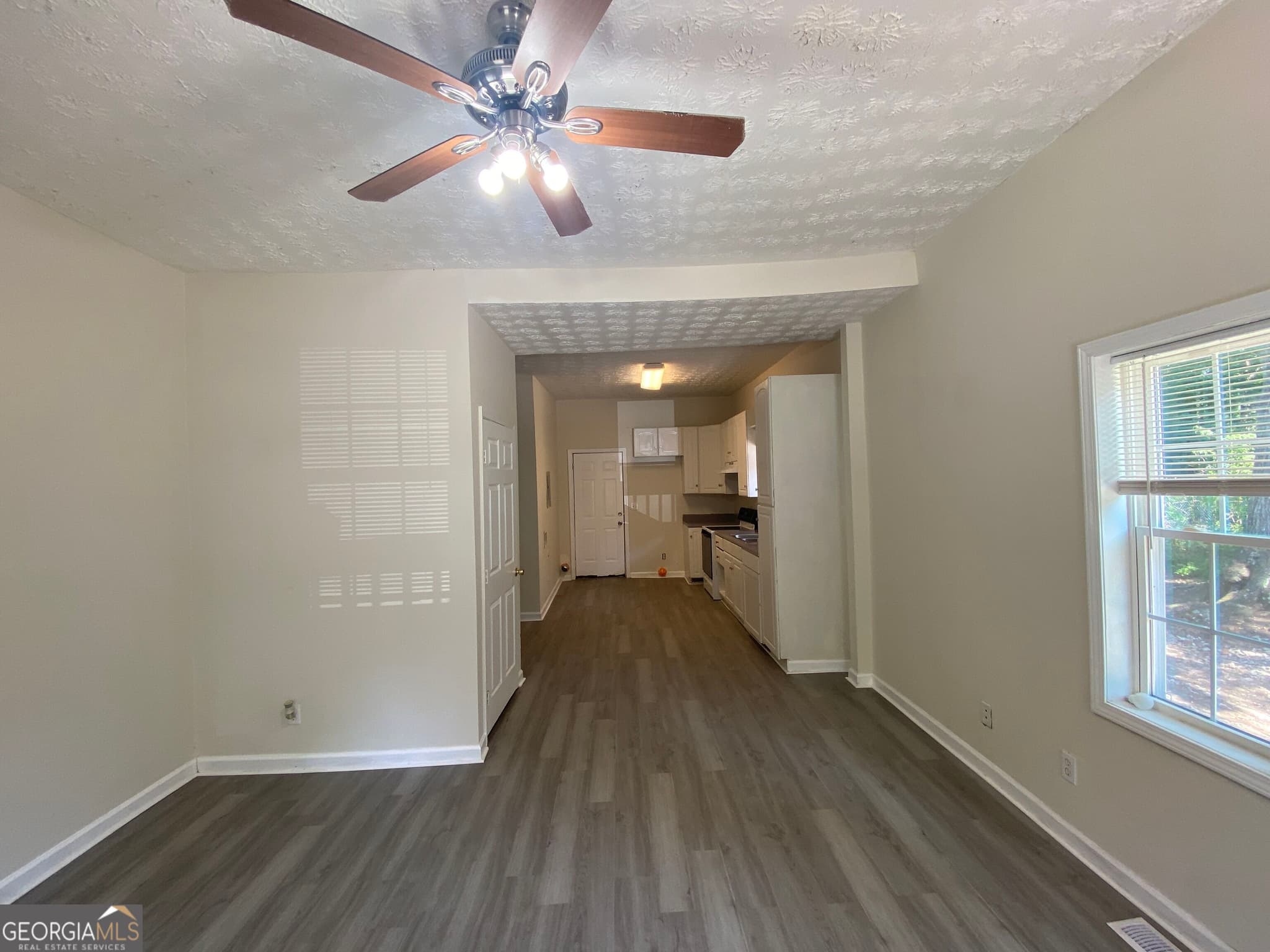 2 bedroom, 1 bathroom, 750 sq ft duplex for rent at 125 Hubbard Street B, Monroe, GA 30655 for $1,400 a month — photo 2