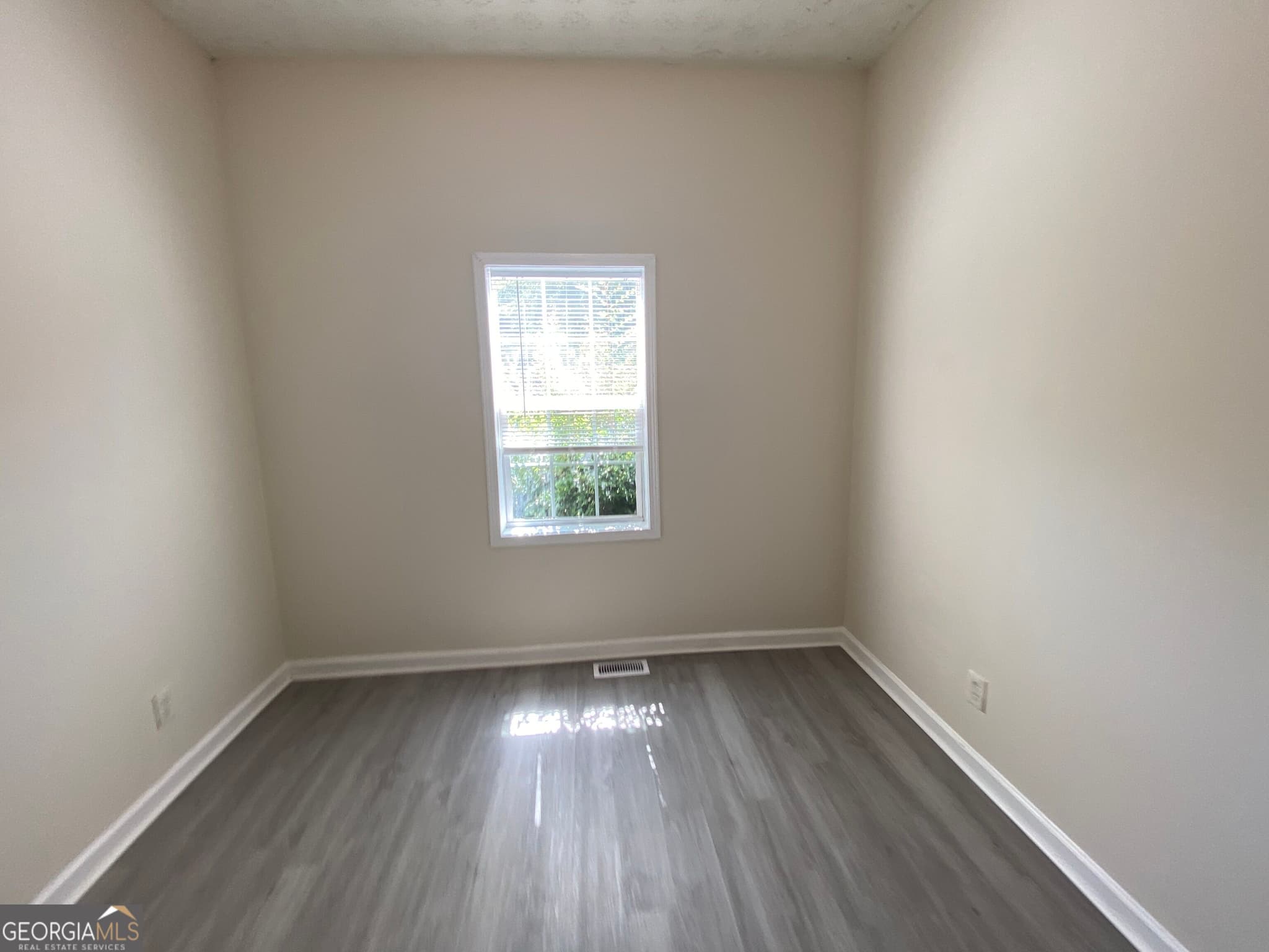 2 bedroom, 1 bathroom, 750 sq ft duplex for rent at 125 Hubbard Street B, Monroe, GA 30655 for $1,400 a month — photo 8