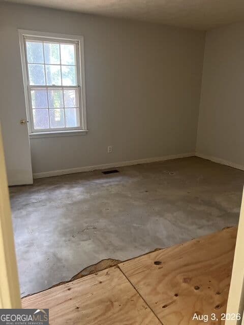 3 bedroom, 1.5 bathroom, 1,485 sq ft single family residence for sale at 566 Colbert Grove Church Road, Danielsville, GA 30633 — photo 9