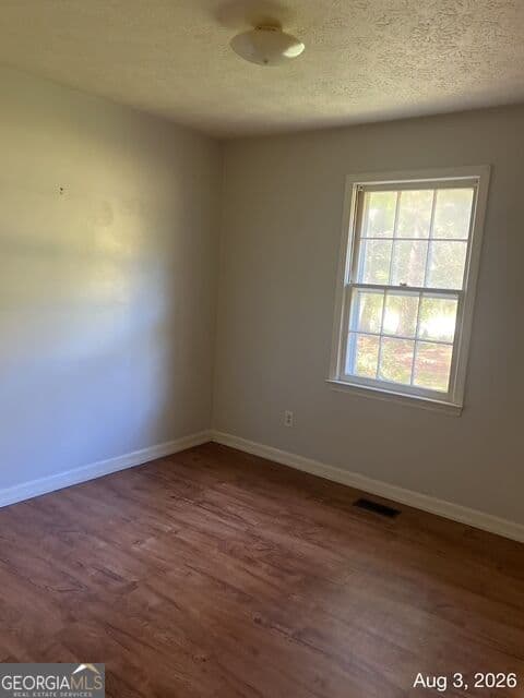 3 bedroom, 1.5 bathroom, 1,485 sq ft single family residence for sale at 566 Colbert Grove Church Road, Danielsville, GA 30633 — photo 8