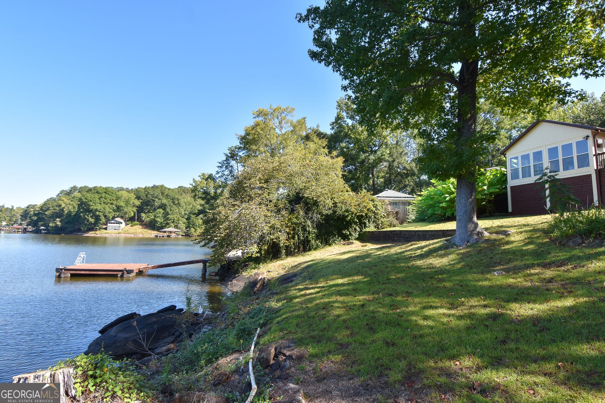 3 bedroom, 2 bathroom, 1,482 sq ft single family residence for sale at 411 Sandpiper Drive, Monticello, GA 31064 — photo 3
