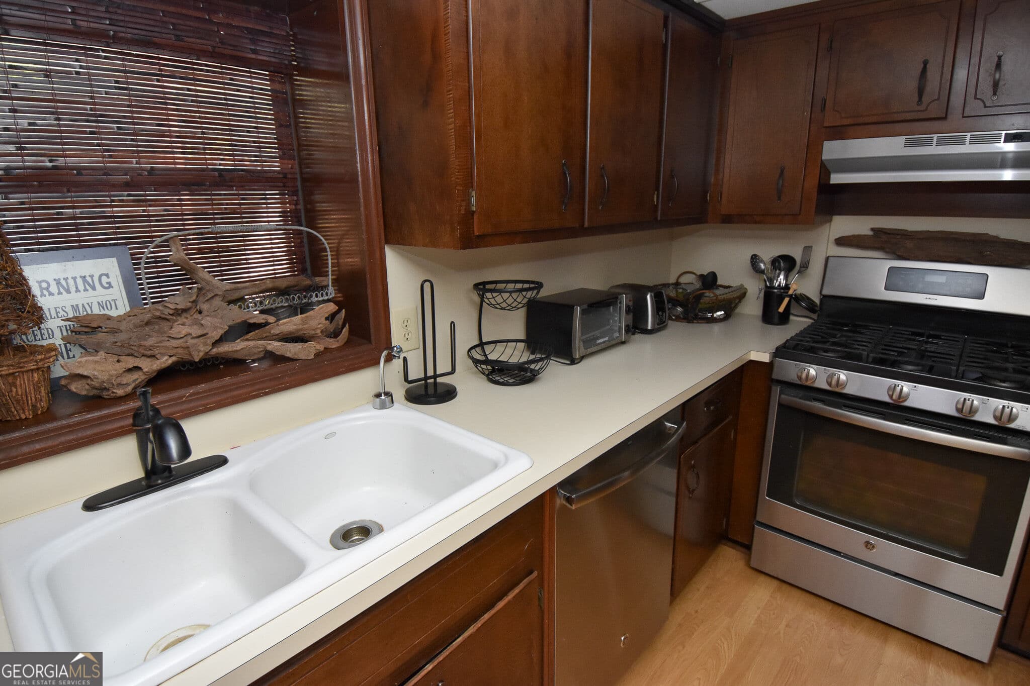 3 bedroom, 2 bathroom, 1,482 sq ft single family residence for sale at 411 Sandpiper Drive, Monticello, GA 31064 — photo 10