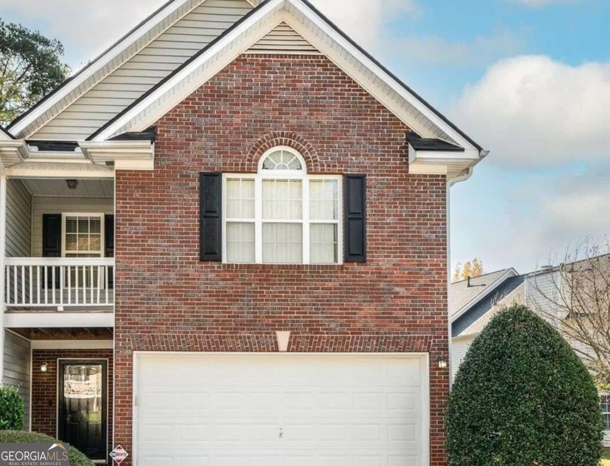2 bedroom, 2.5 bathroom, 3,628 sq ft townhouse for rent at 1922 Manhattan Parkway, Decatur, GA 30035 for $2,000 a month