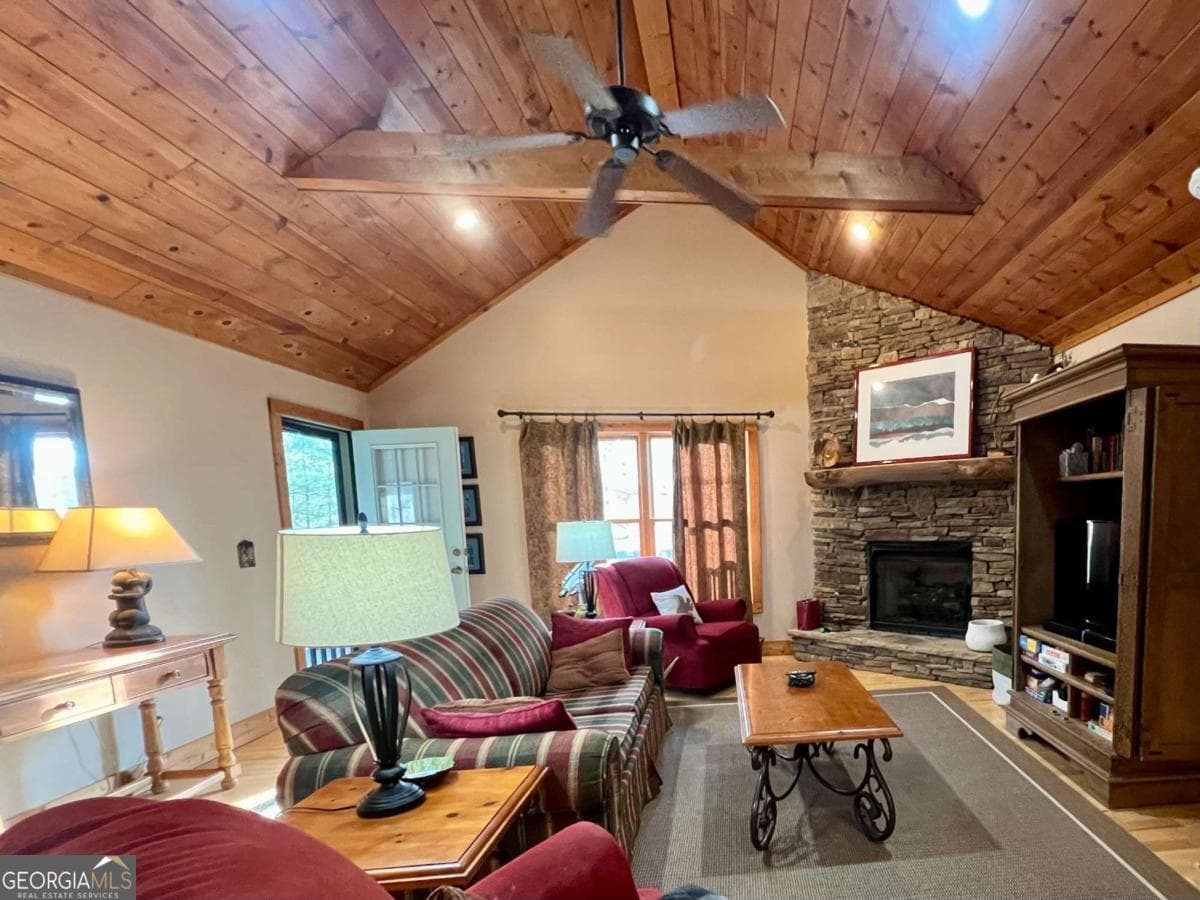 2 bedroom, 2 bathroom, 1,206 sq ft cabin,single family residence for sale at 403 Barefoot Rise 49, Hiawassee, GA 30546 — photo 8