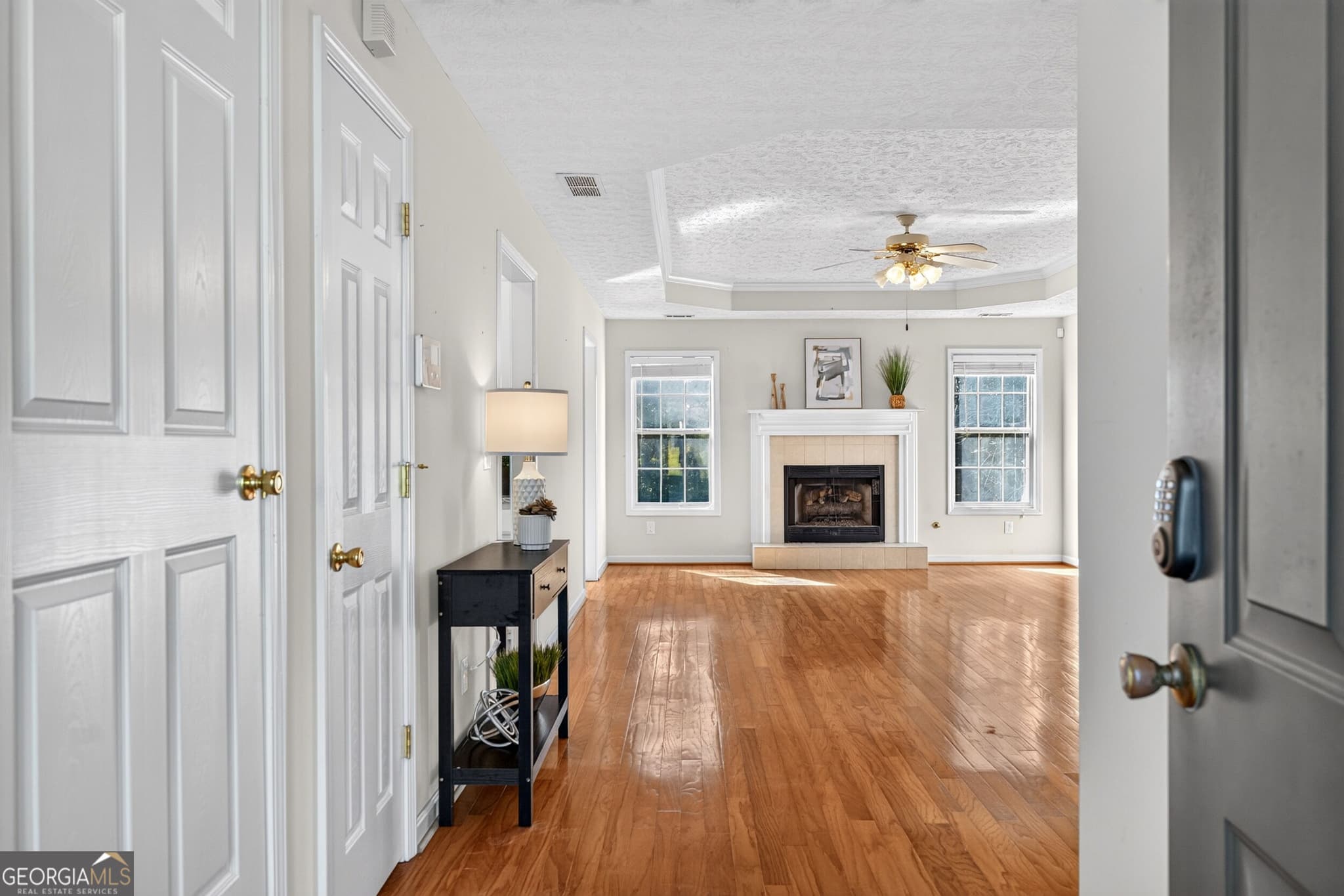 3 bedroom, 2 bathroom, 1,582 sq ft single family residence for sale at 1855 Snow Hill Court, Lawrenceville, GA 30045 — photo 6