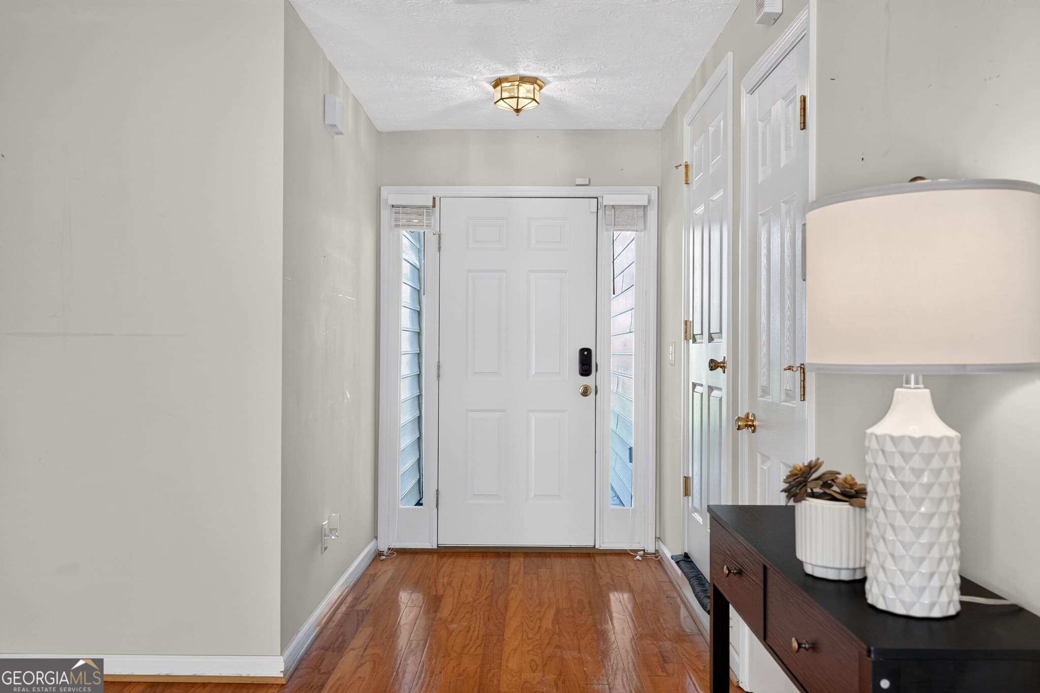 3 bedroom, 2 bathroom, 1,582 sq ft single family residence for sale at 1855 Snow Hill Court, Lawrenceville, GA 30045 — photo 5