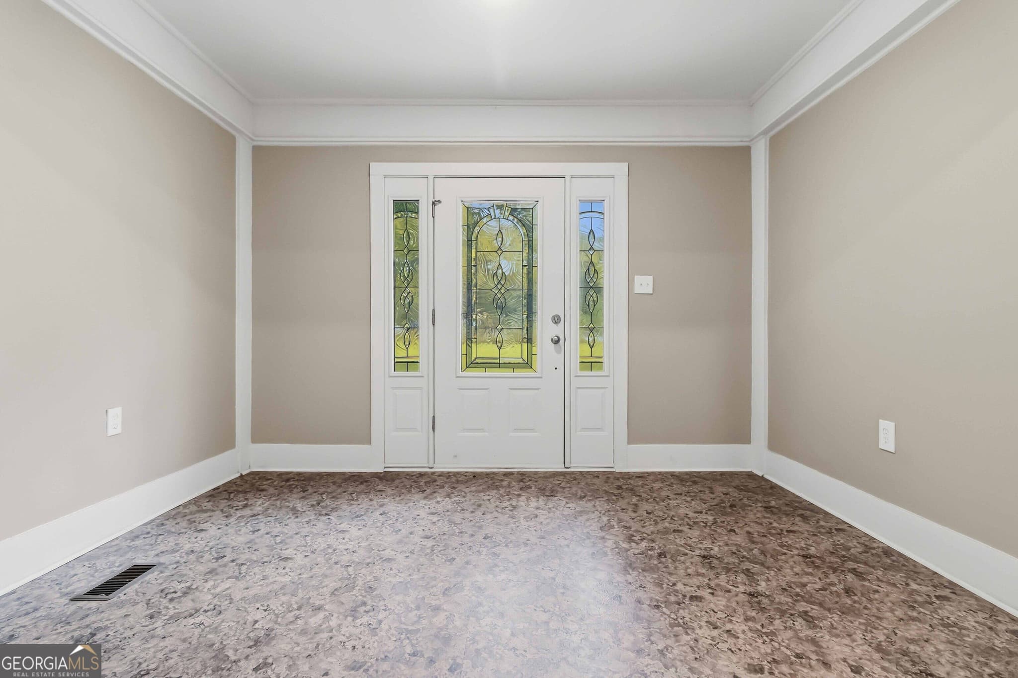 3 bedroom, 1 bathroom, 1,006 sq ft single family residence for sale at 133 Bennett Street, Commerce, GA 30529 — photo 5