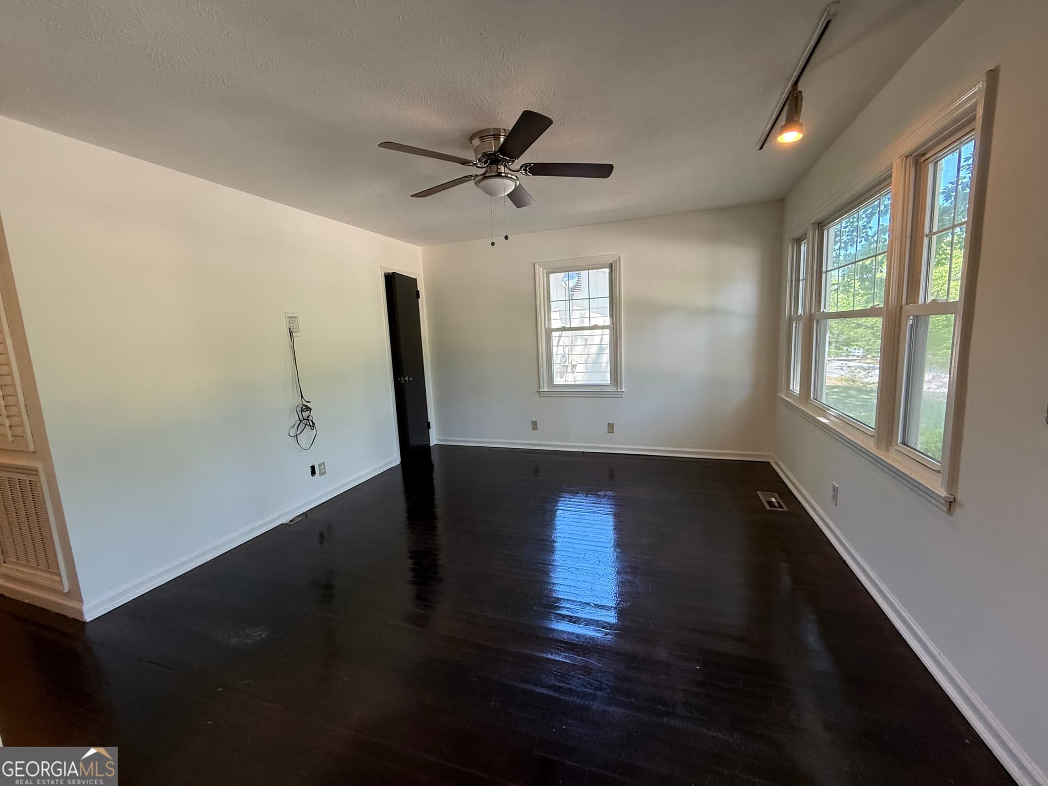 3 bedroom, 1 bathroom, 864 sq ft single family residence for sale at 179 Youngs Mill Road, Lagrange, GA 30241 — photo 6