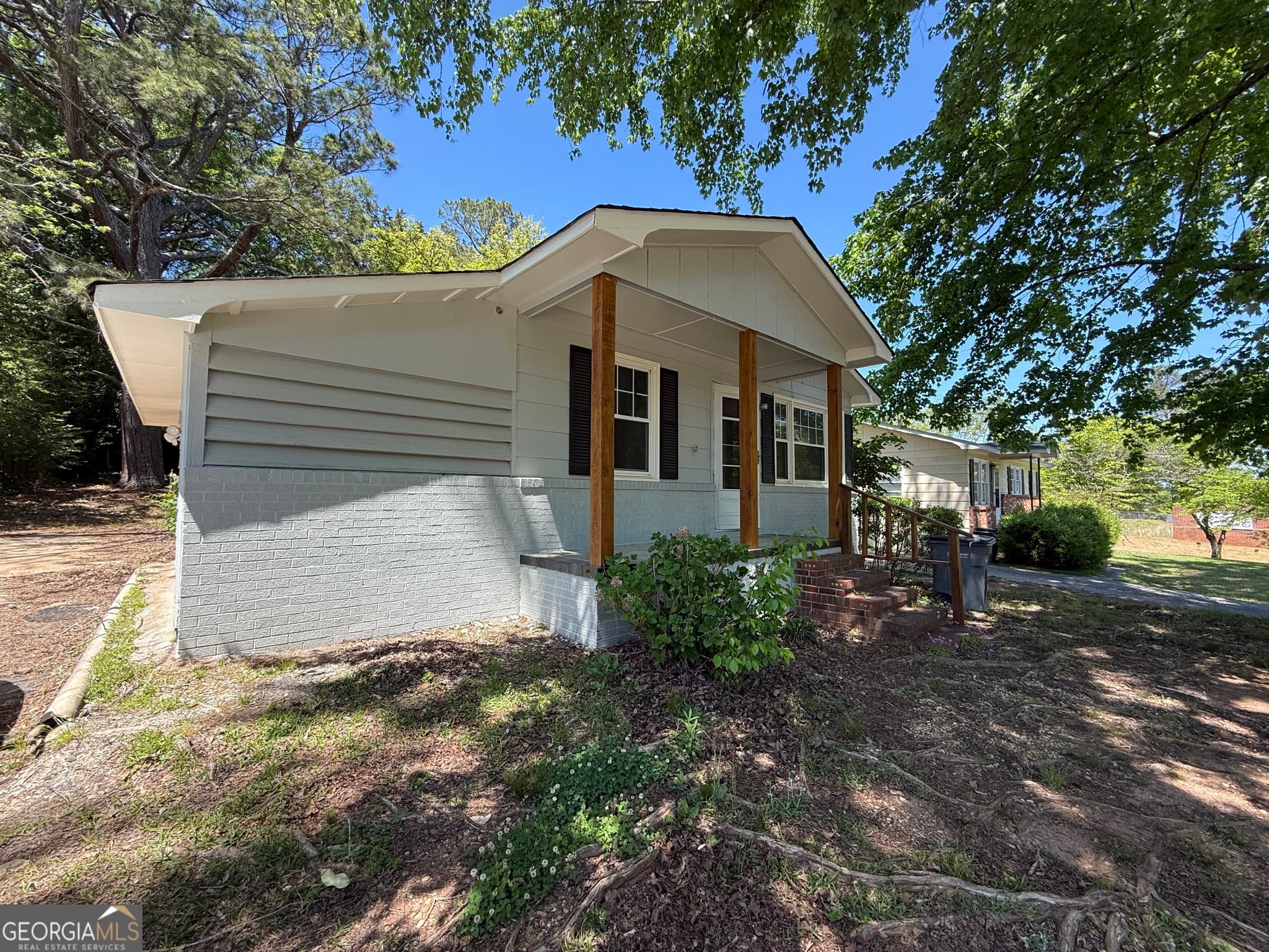 3 bedroom, 1 bathroom, 864 sq ft single family residence for sale at 179 Youngs Mill Road, Lagrange, GA 30241 — photo 3