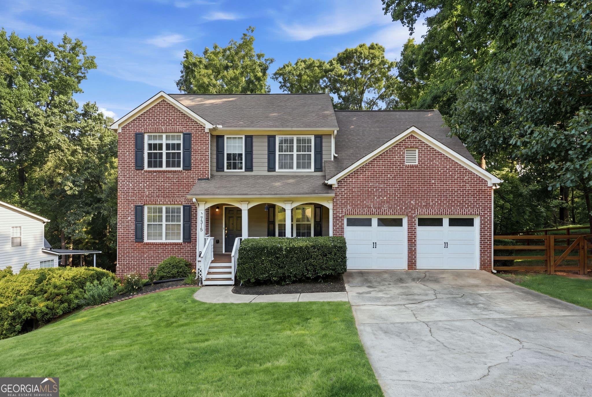 5 bedroom, 3.5 bathroom, 3,555 sq ft single family residence sold at 7315 Timberline Overlook, Cumming, GA 30041
