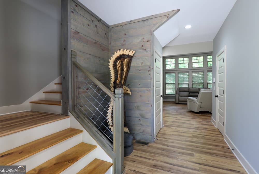 4 bedroom, 4.5 bathroom, 2,754 sq ft single family residence for sale at 990 Yonah Lake Drive, Sautee Nacoochee, GA 30571 — photo 2