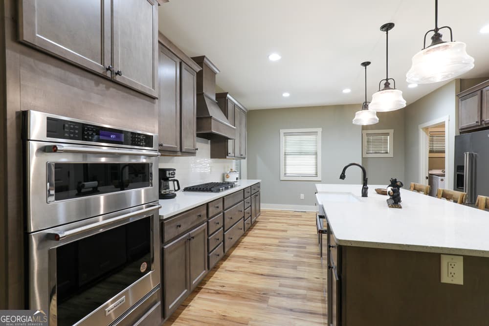 4 bedroom, 4.5 bathroom, 2,754 sq ft single family residence for sale at 990 Yonah Lake Drive, Sautee Nacoochee, GA 30571 — photo 7