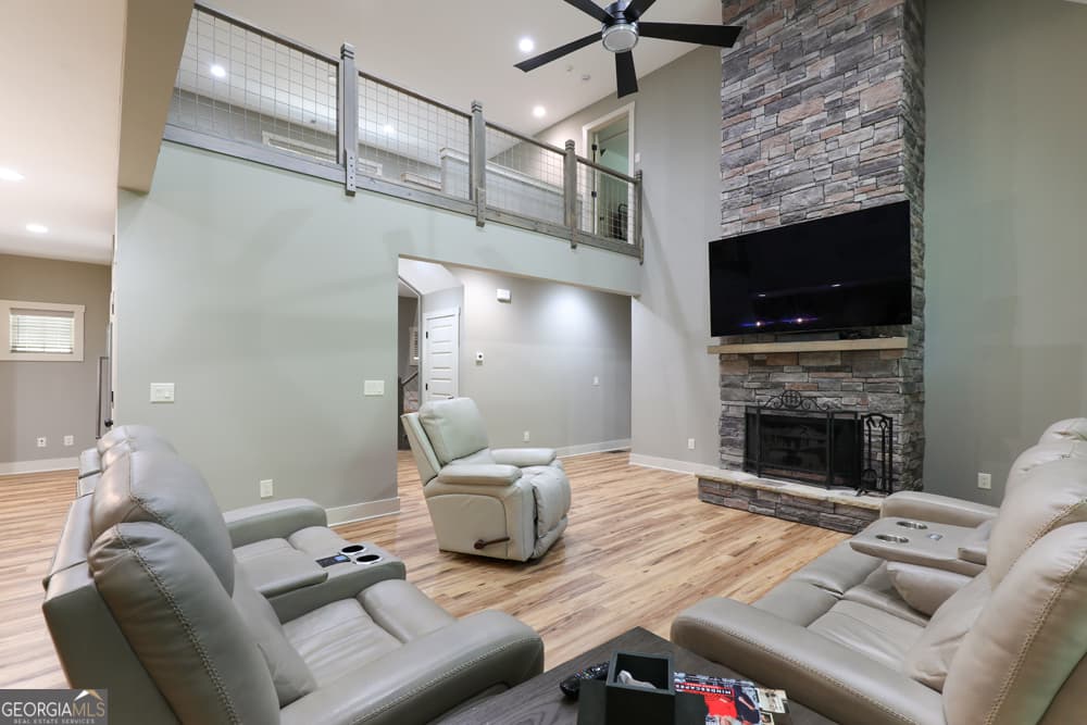 4 bedroom, 4.5 bathroom, 2,754 sq ft single family residence for sale at 990 Yonah Lake Drive, Sautee Nacoochee, GA 30571 — photo 4