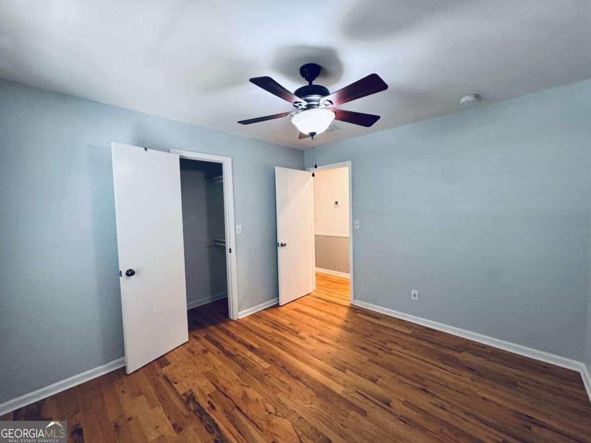 3 bedroom, 2 bathroom single family residence for rent at 3715 Martin Farm Road, Suwanee, GA 30024 for $2,500 a month — photo 10