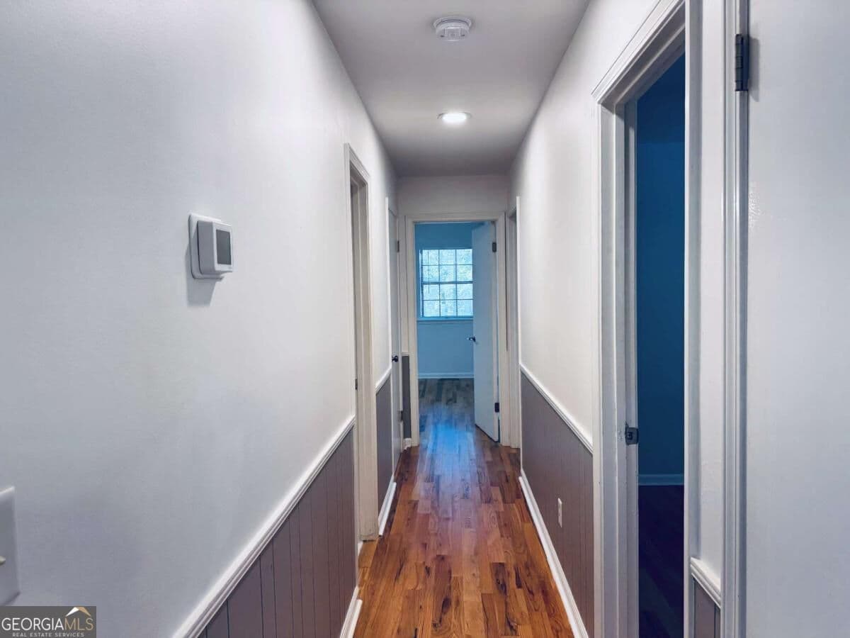 3 bedroom, 2 bathroom single family residence for rent at 3715 Martin Farm Road, Suwanee, GA 30024 for $2,500 a month — photo 8